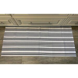 New Black and White Runner Rug 2x6ft Front Porch Rug Machine Washable Indoor